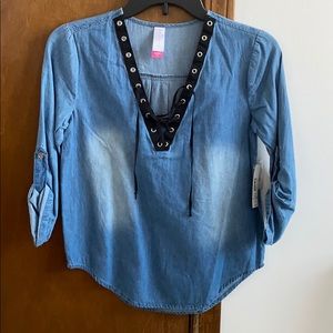 Denim cropped sleeve top